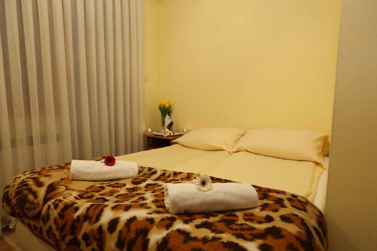 Malgosia: Ski Slope and Thermal Pools Retreat Bialka Tatrzanska Room photo
